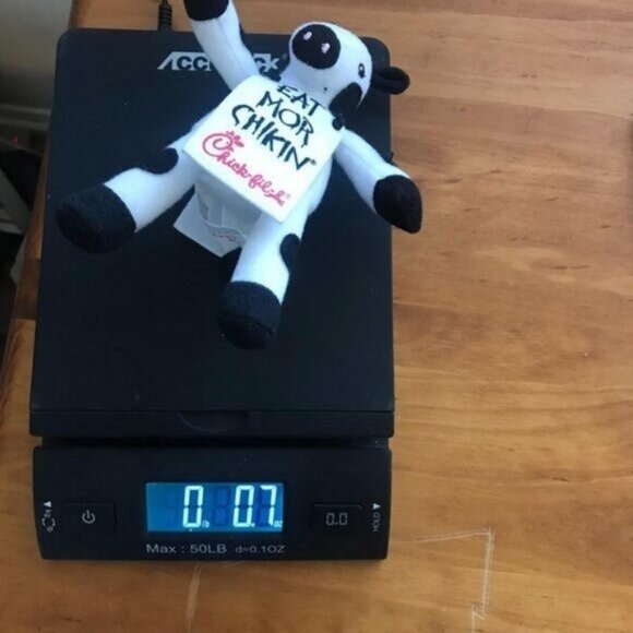 10/09 OLD Chick Fil A Eat More Chikin Cow Stuffed Animal Plush Mini Mascot Toy - Picture 6 of 7
